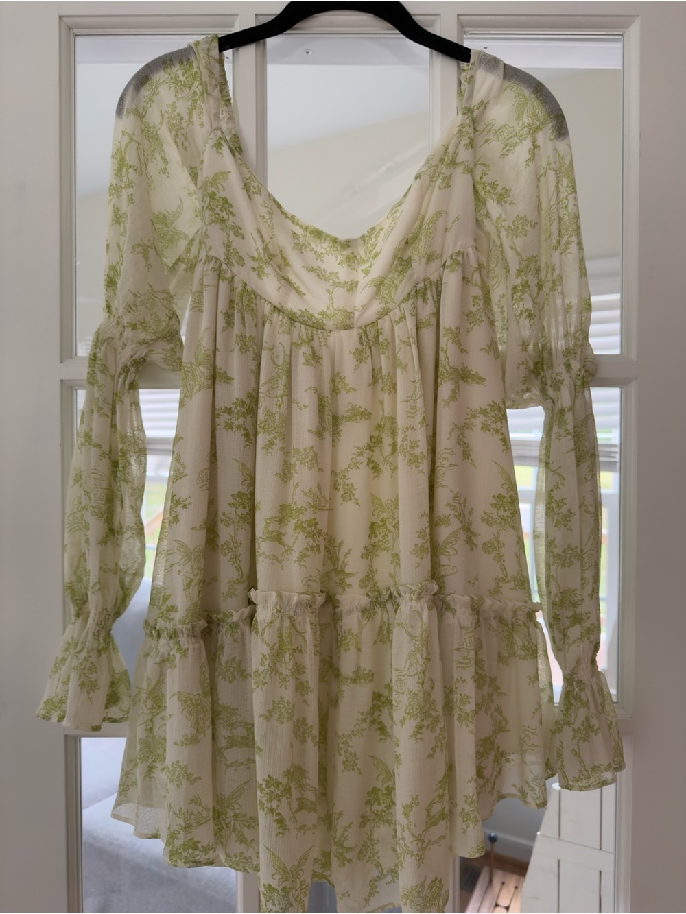 Urban Outfitters Lannette Long Sleeve Midi Dress | Size Small